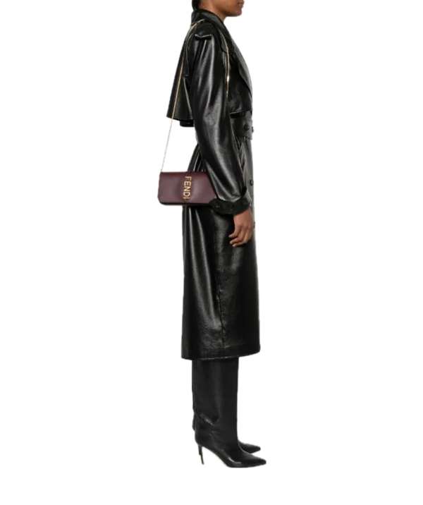 Fendi Fendigraphy leather clutch bag - Image 3